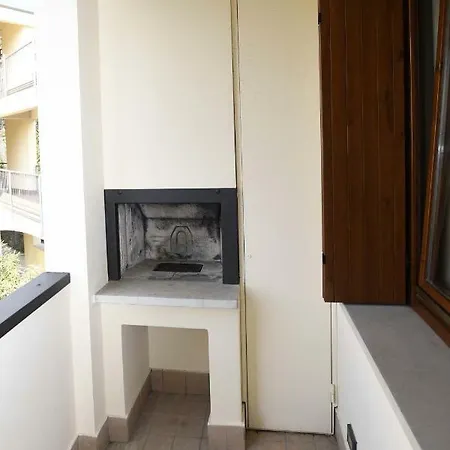 Angolo Lake Studio شقة مالتشيزينيه