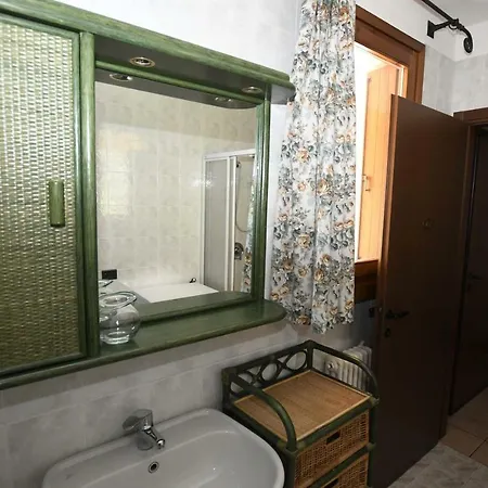Angolo Lake Studio