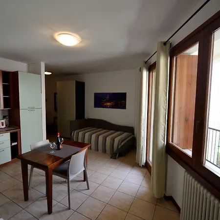 Angolo Lake Studio Apartment Malcesine